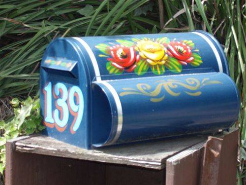 twinkley mailbox